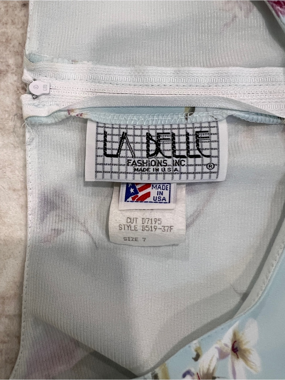La Belle Vintage 90s Pastel Blue Floral Knee Length Dress Tie Back Bow 7 - Picture 11 of 12